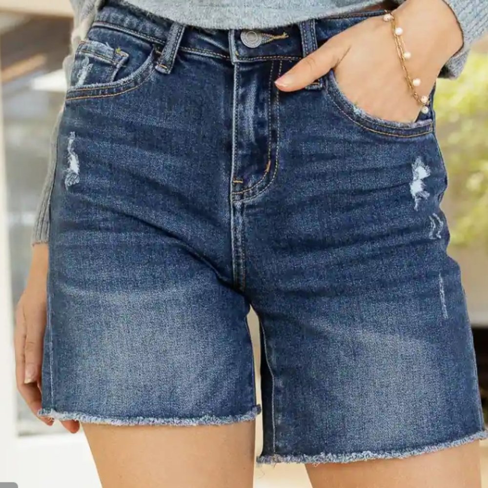 Bohme MID THIGH SHORTS